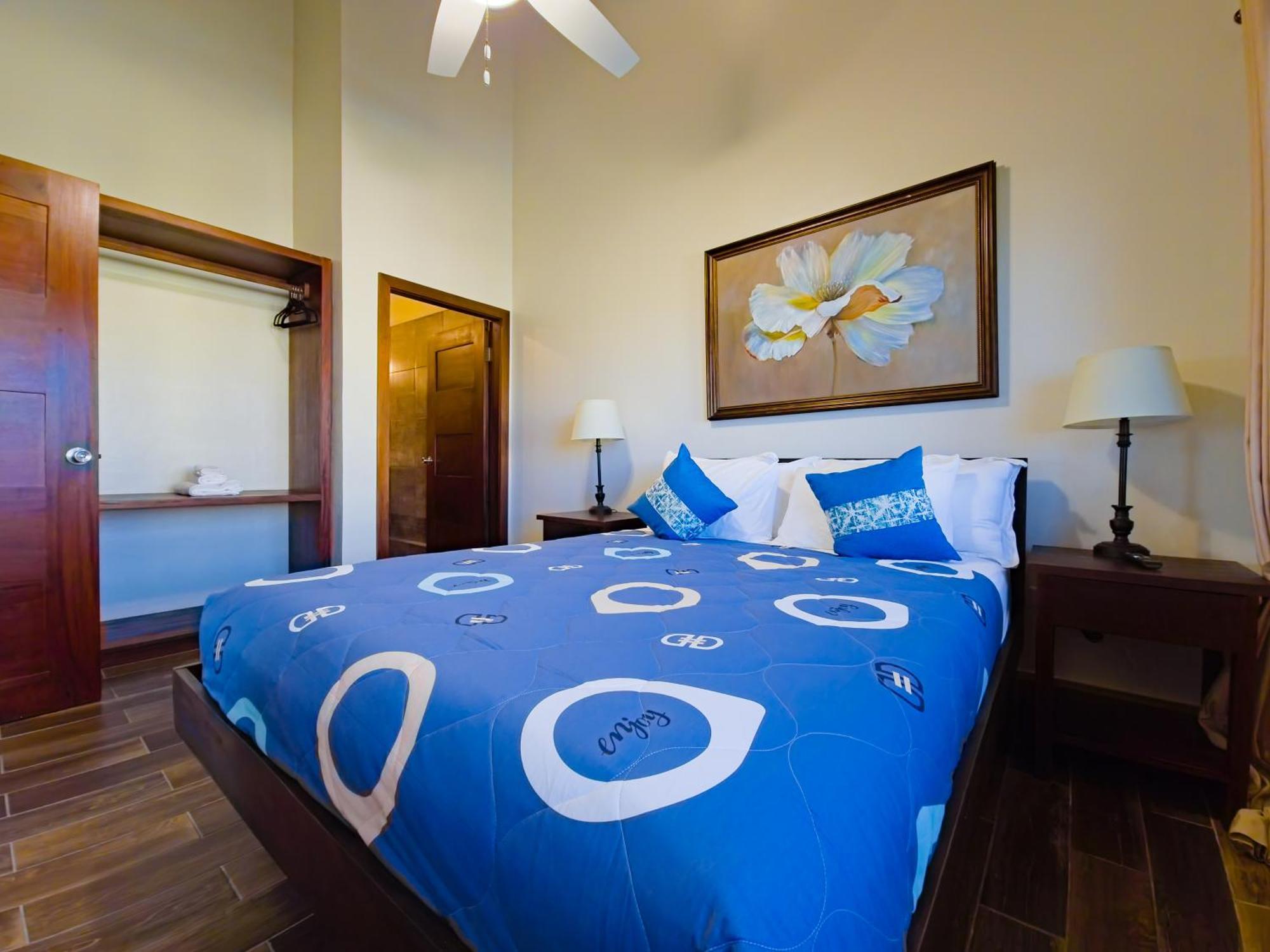 Louis' Apartments Placencia Ngoại thất bức ảnh