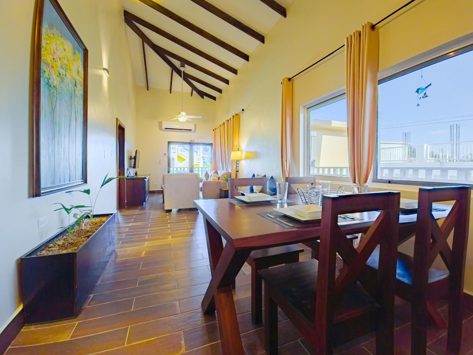 Louis' Apartments Placencia Ngoại thất bức ảnh