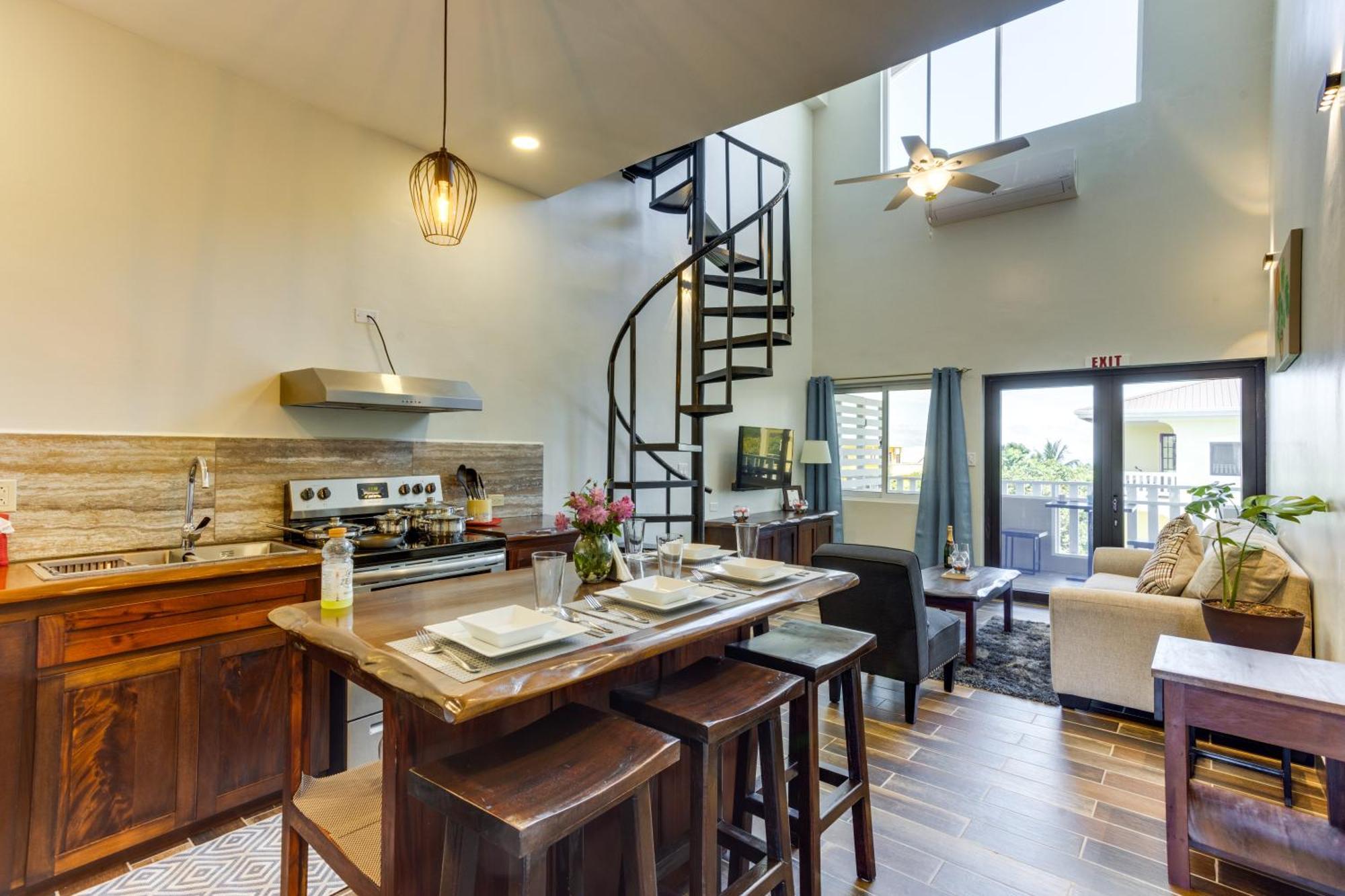 Louis' Apartments Placencia Ngoại thất bức ảnh